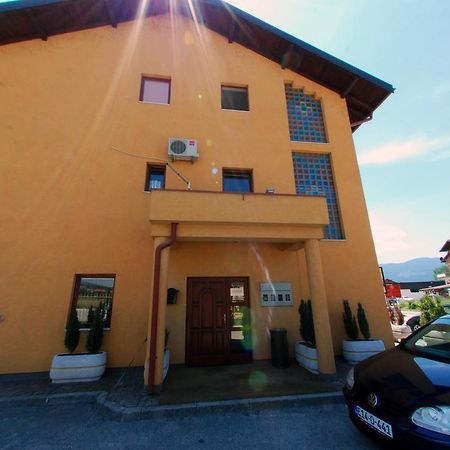 Hotel Arizona Sarajevo Lukavica 외부 사진