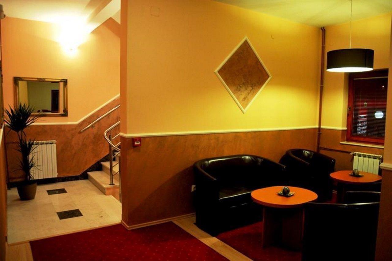 Hotel Arizona Sarajevo Lukavica 외부 사진