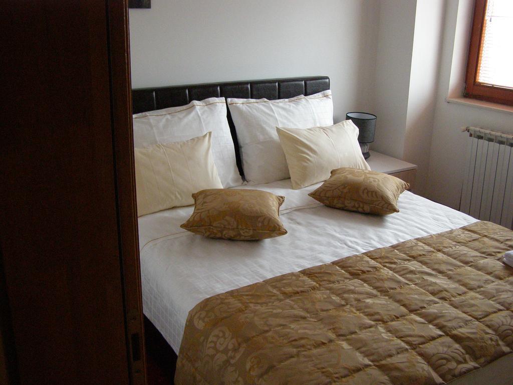 Hotel Arizona Sarajevo Lukavica 외부 사진
