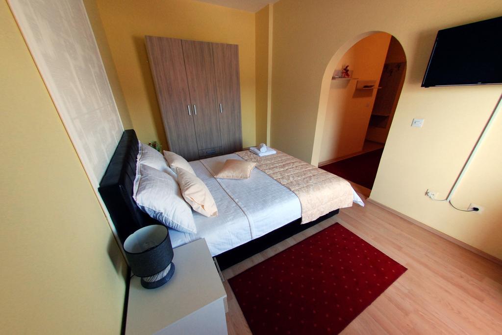 Hotel Arizona Sarajevo Lukavica 외부 사진