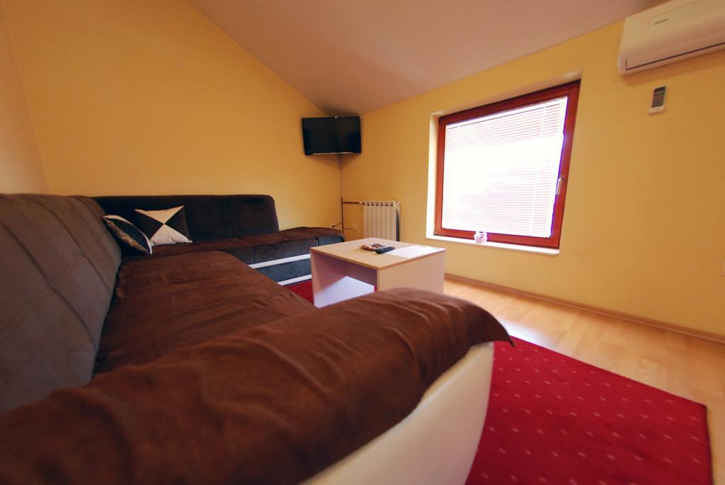 Hotel Arizona Sarajevo Lukavica 외부 사진